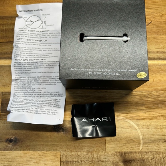 New Tahari his and her’s watches - Picture 3 of 4